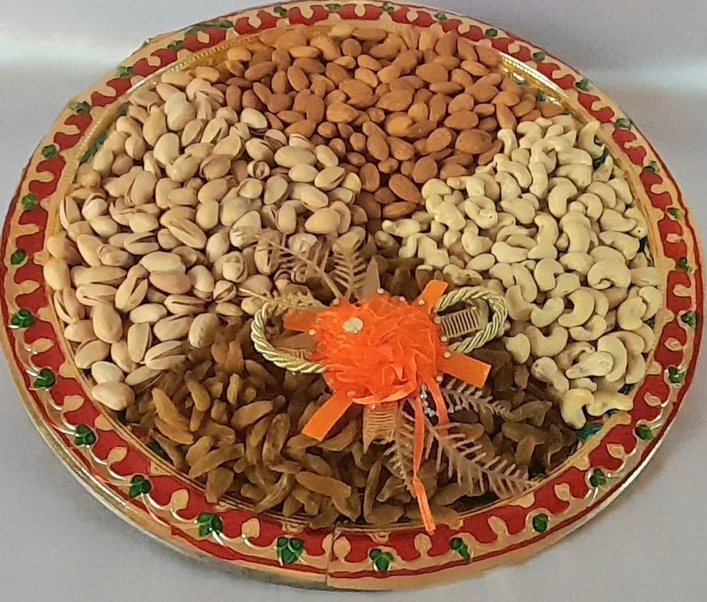 Decorative Dry Fruit Thali