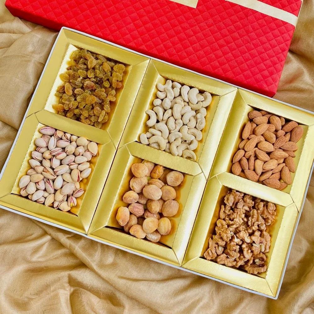 6-Cavity Premium Dry Fruit Tray